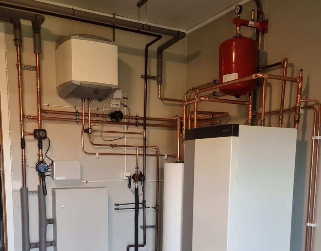 Projekt Installation av varmvattenberedare i Munksundet Enköping